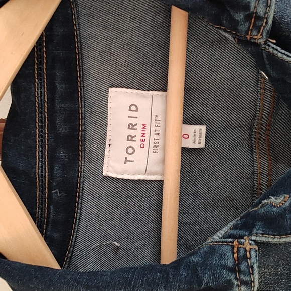 Denim Blue Torrid Jean Jacket - Picture 2 of 3